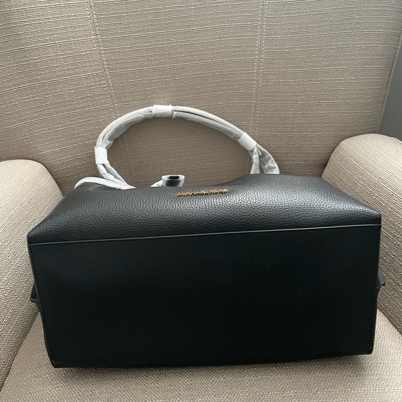 Coach Emilia Large Pebbled Leather Tote Bag - Picture 5 of 10